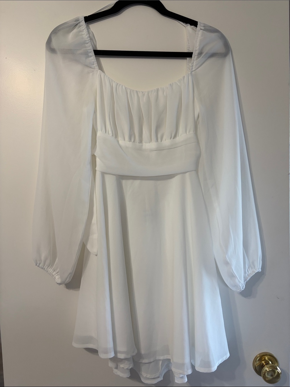 Elegant White Long-Sleeve Women's Dress